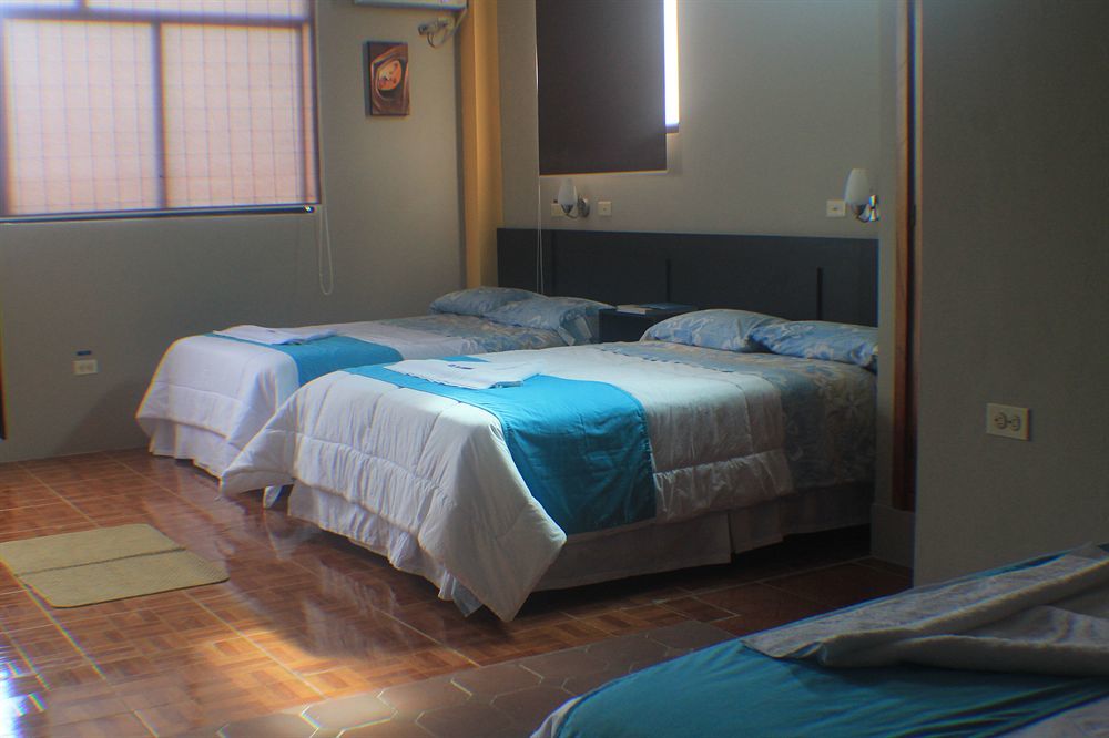 Hotel Los Algarrobos Puerto Baquerizo Moreno Eksteriør billede